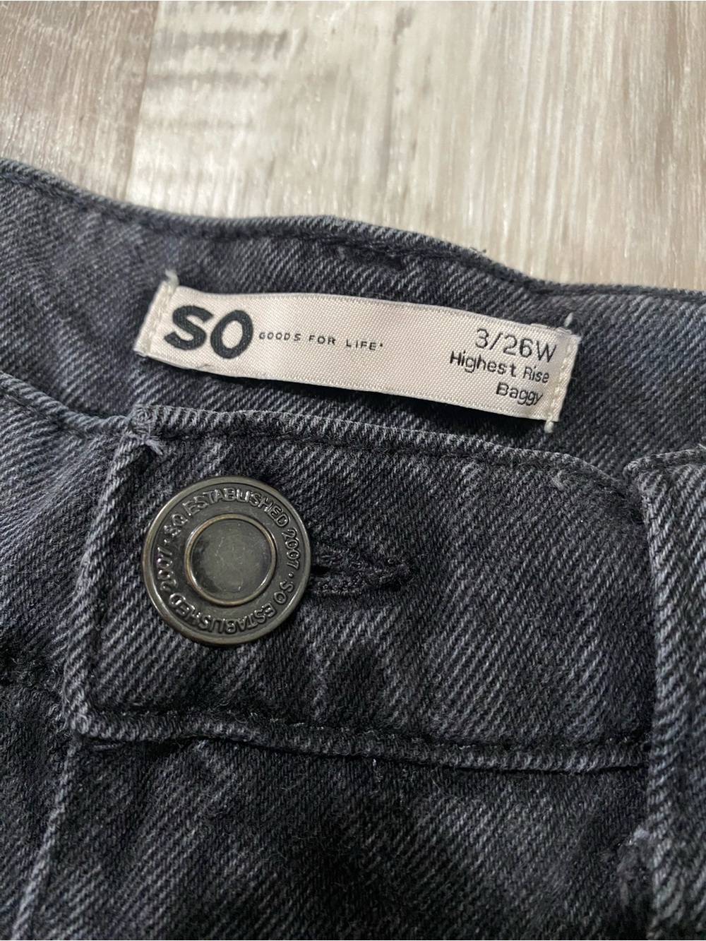 SO Women's Relaxed High-Rise Baggy Jeans — Washed Black - Picture 5 of 8
